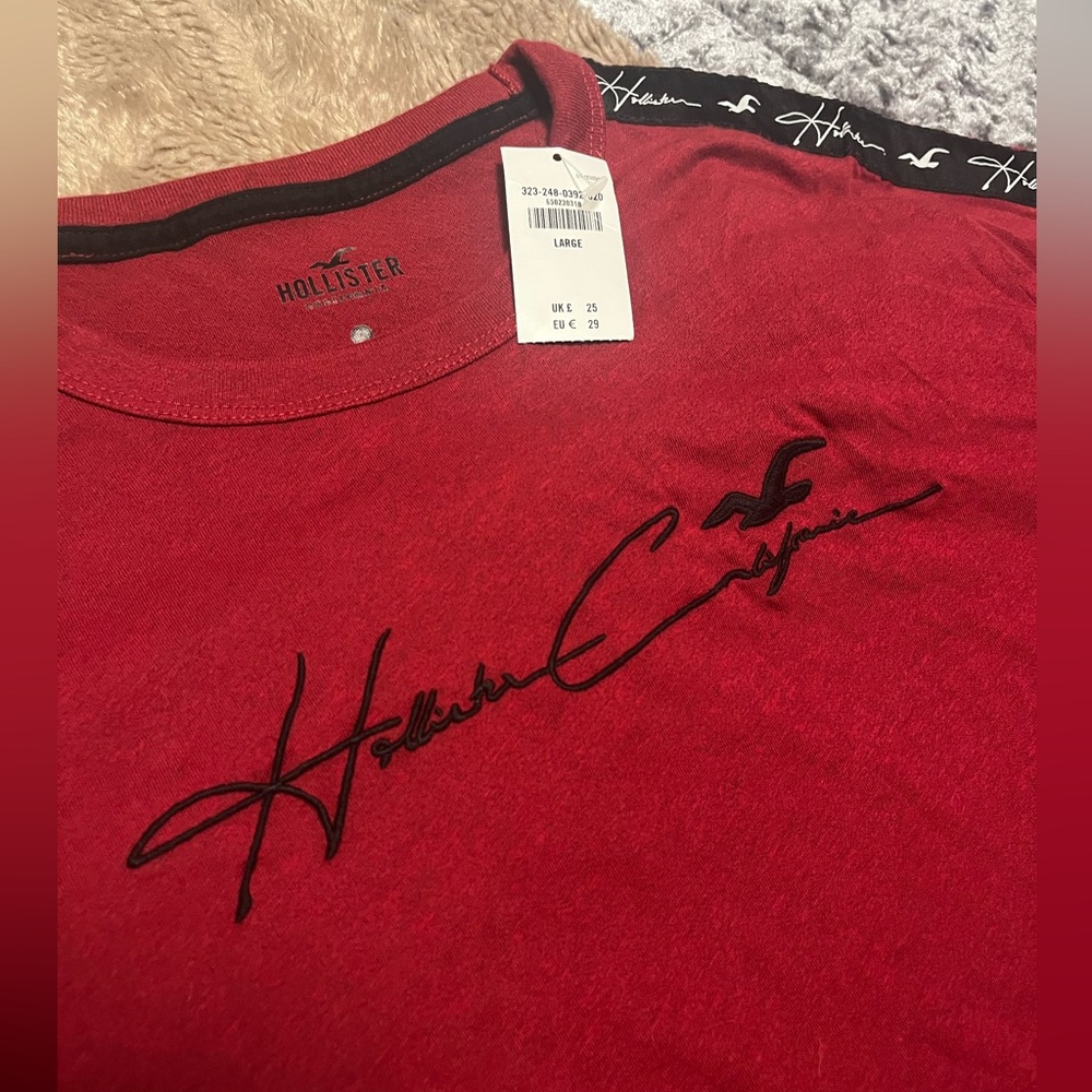 Men’s Hollister long sleeve